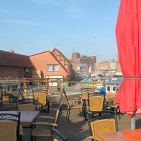 Ξενοδοχείο Einladende Mit Terrasse In