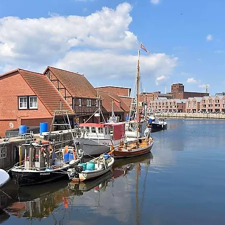 Einladende Mit Terrasse In 2* Wißmar